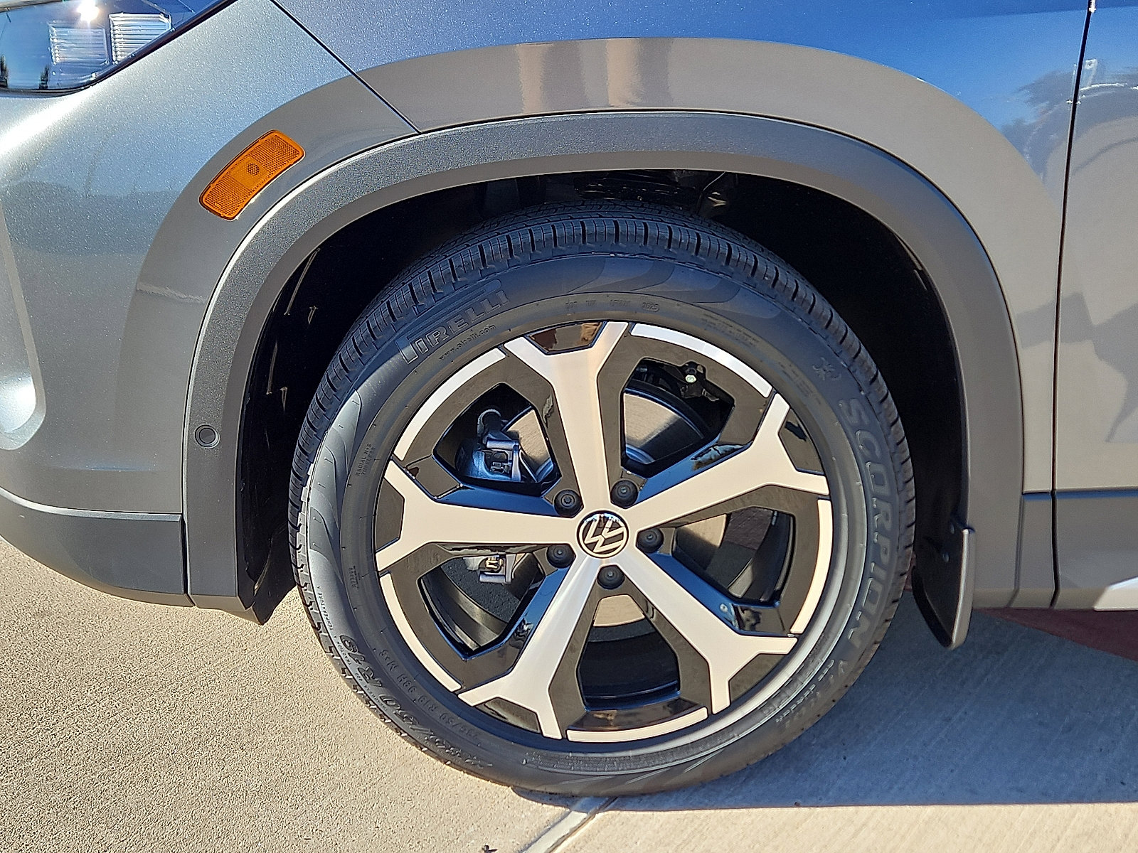 New 2026 Volkswagen Tiguan SE image 5