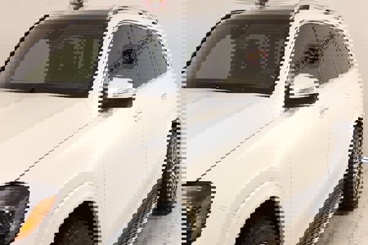 Used 2023 Mercedes-Benz GLS 580 4MATIC image 53