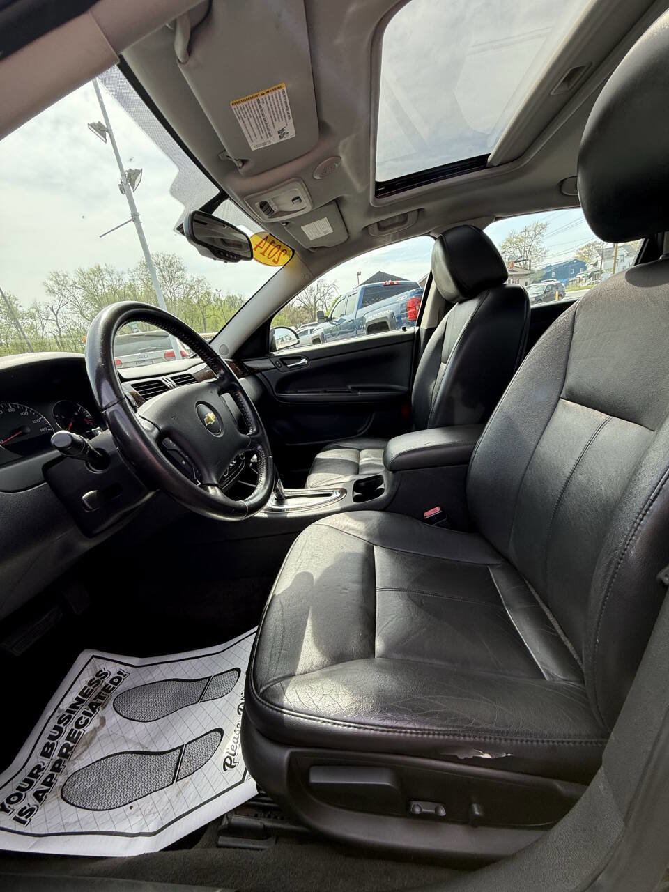 Used 2014 Chevrolet Impala Limited LTZ image 10