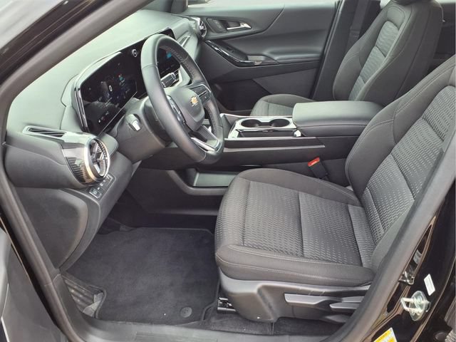 Used 2025 Chevrolet Equinox LT AWD/4WD image 19