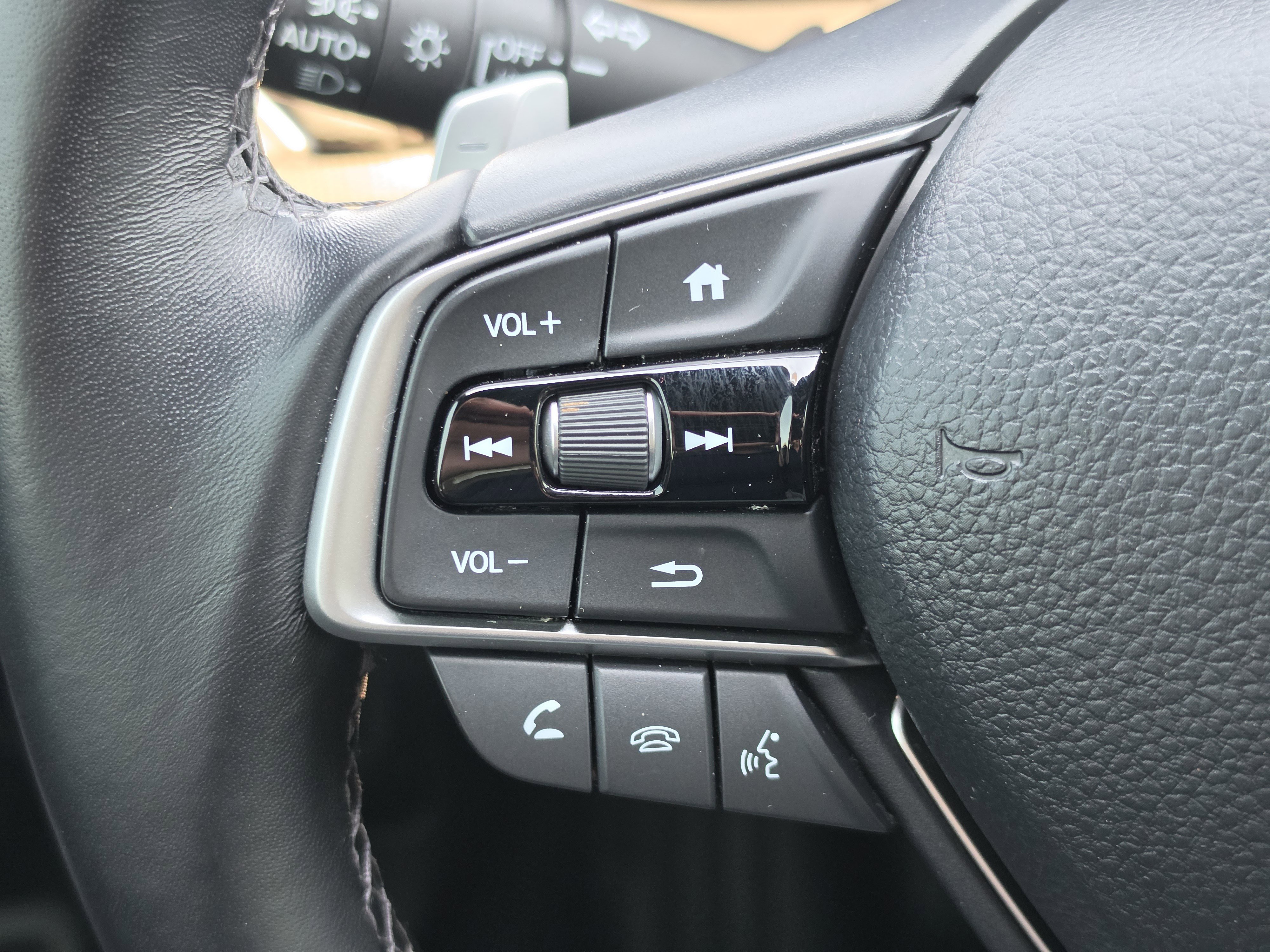 Used 2022 Honda Accord Sport image 16