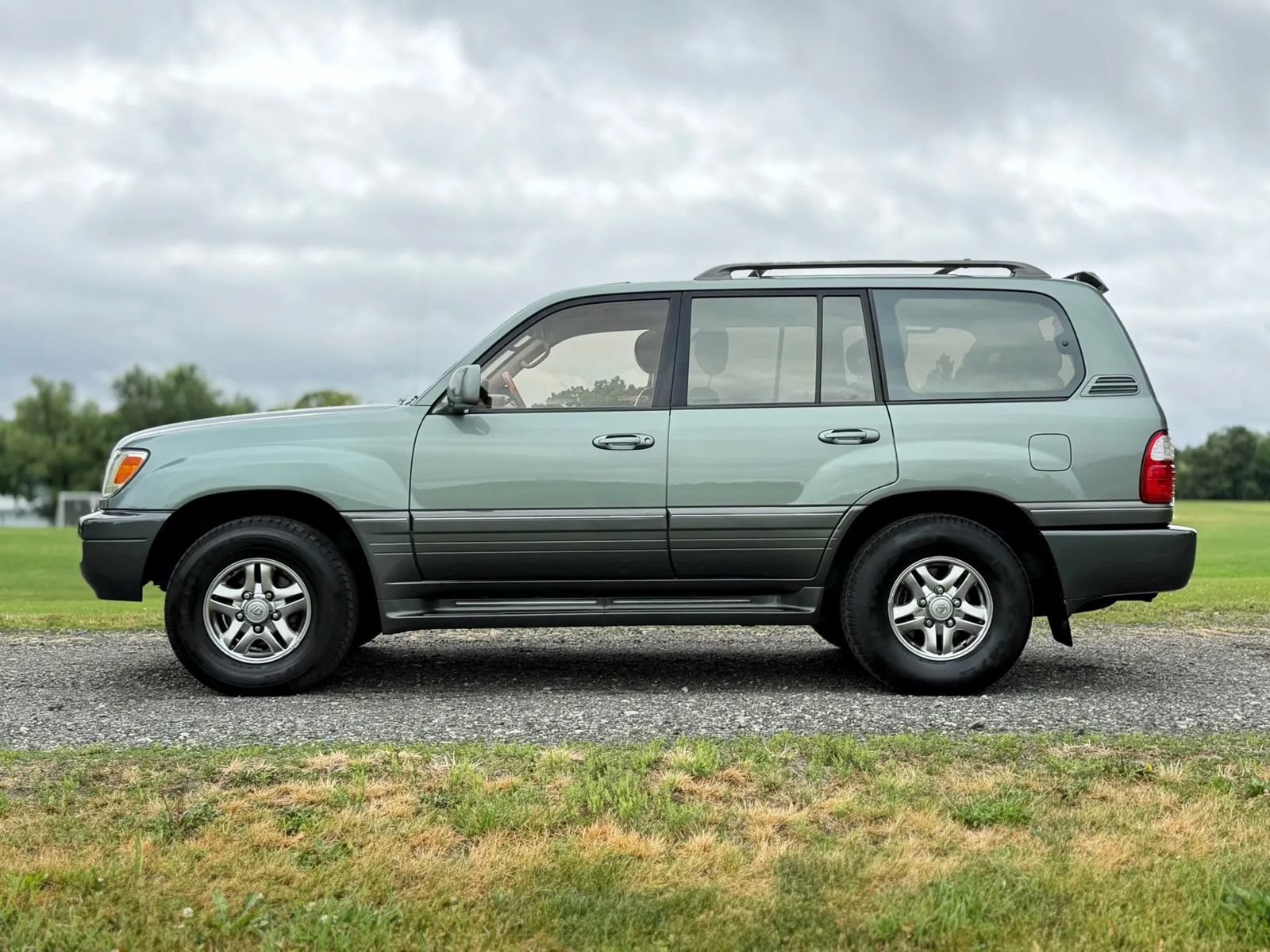 Used 2001 Lexus LX 470 4WD image 15