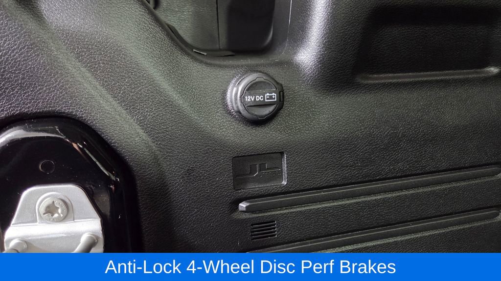 Used 2023 Jeep Wrangler Unlimited Rubicon w/ Xtreme 35 Tire Package AWD/4WD image 13