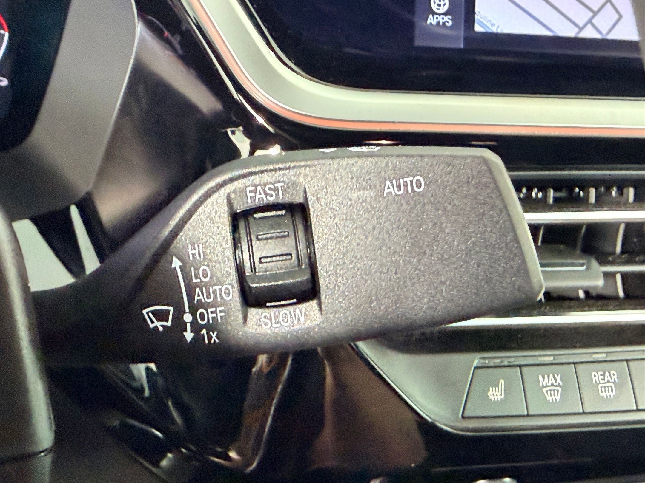 Used 2025 BMW Z4 M40i w/ Edition image 25