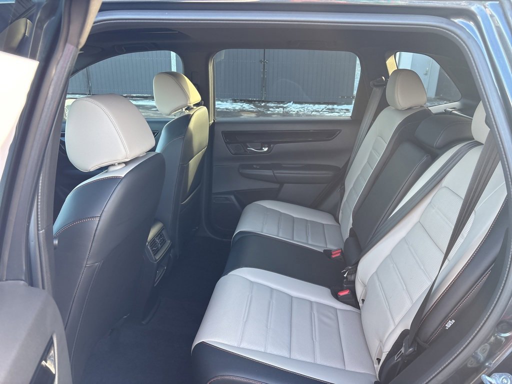 Used 2023 Honda CR-V Sport Touring image 12
