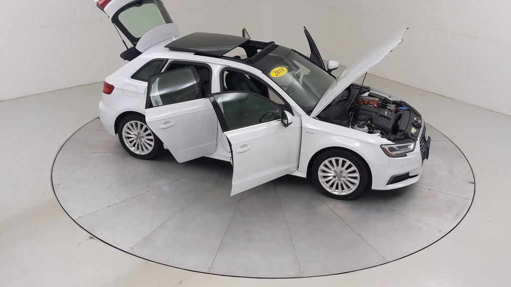 Used 2018 Audi A3 e-tron Prestige w/ Prestige Package FWD image 48