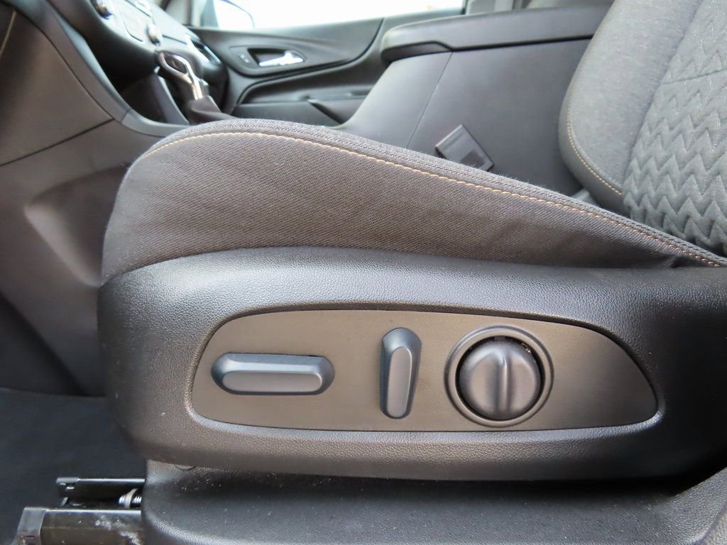 Certified 2023 Chevrolet Equinox LT image 6