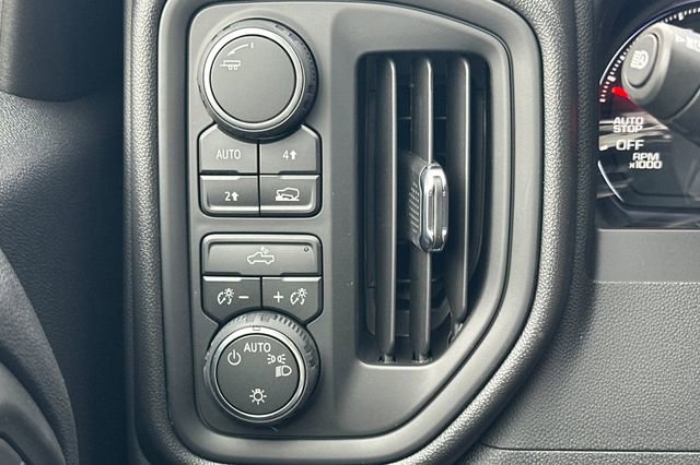 New 2026 Chevrolet Silverado 1500 Custom image 32