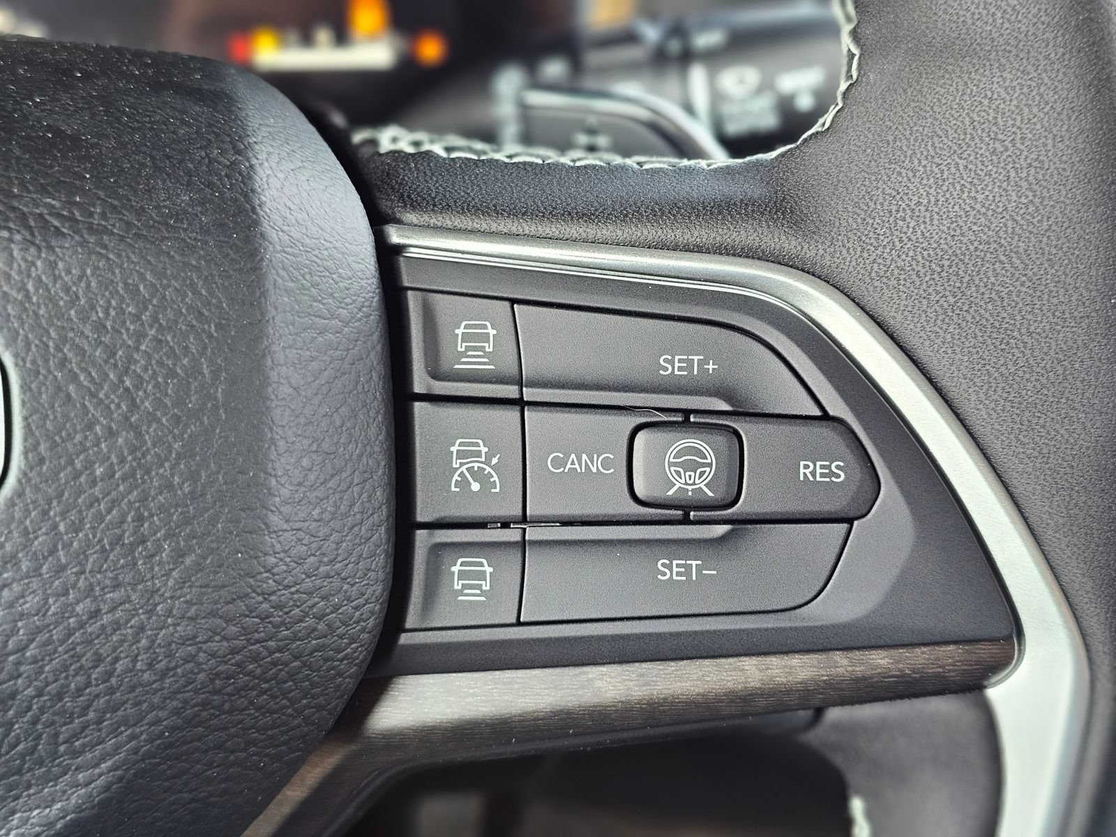 New 2026 Jeep Grand Cherokee Altitude RWD image 15