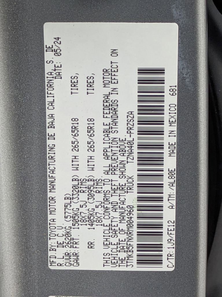 Used 2024 Toyota Tacoma TRD Sport image 26