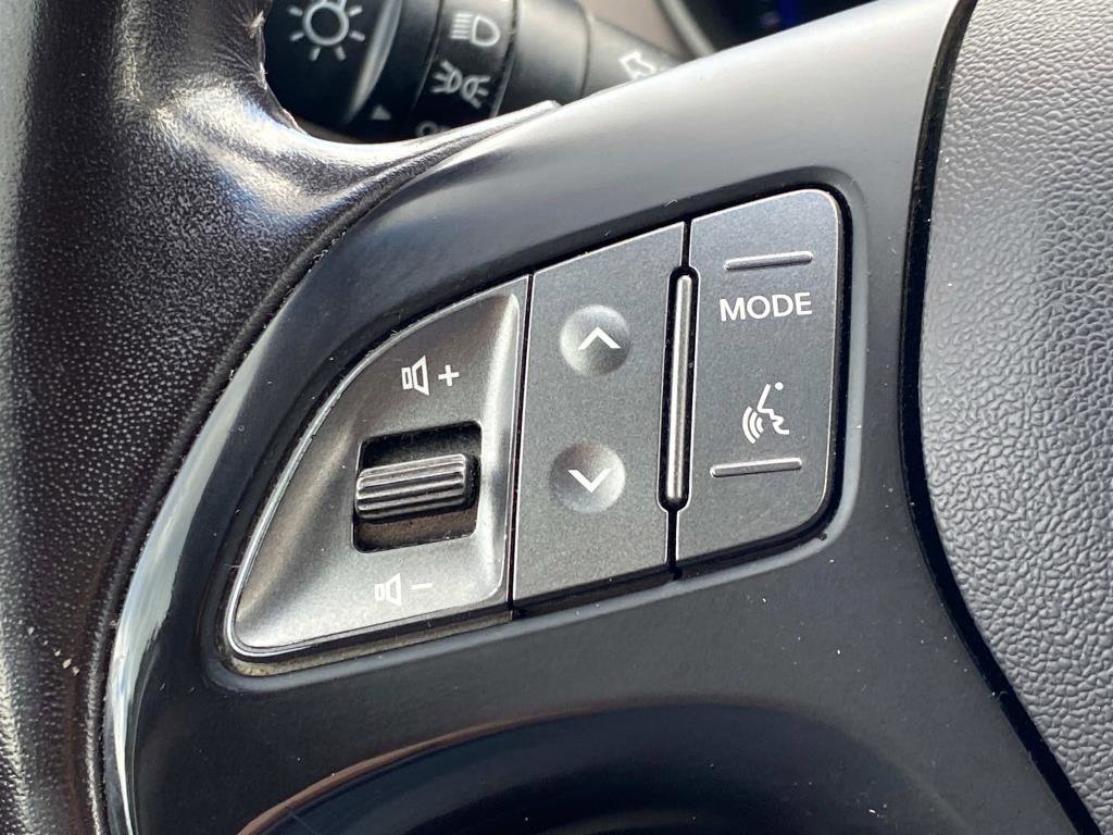 Used 2015 Hyundai Tucson SE image 18