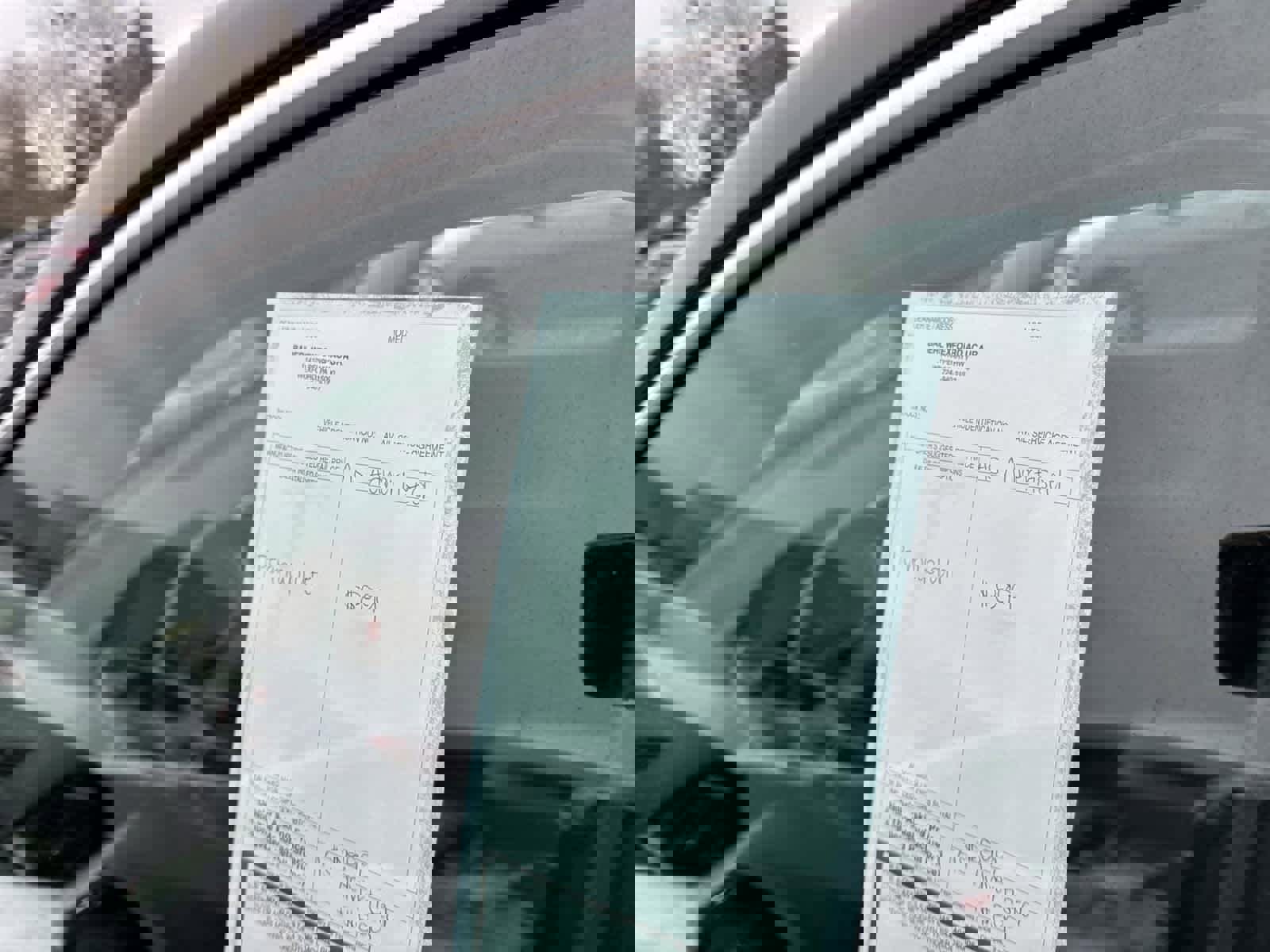 Used 2015 Jeep Cherokee Latitude w/ Cold Weather Group image 33