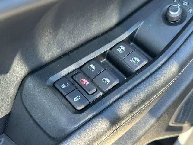 Used 2024 Jeep Grand Cherokee Laredo X w/ Luxury Tech Group I image 17