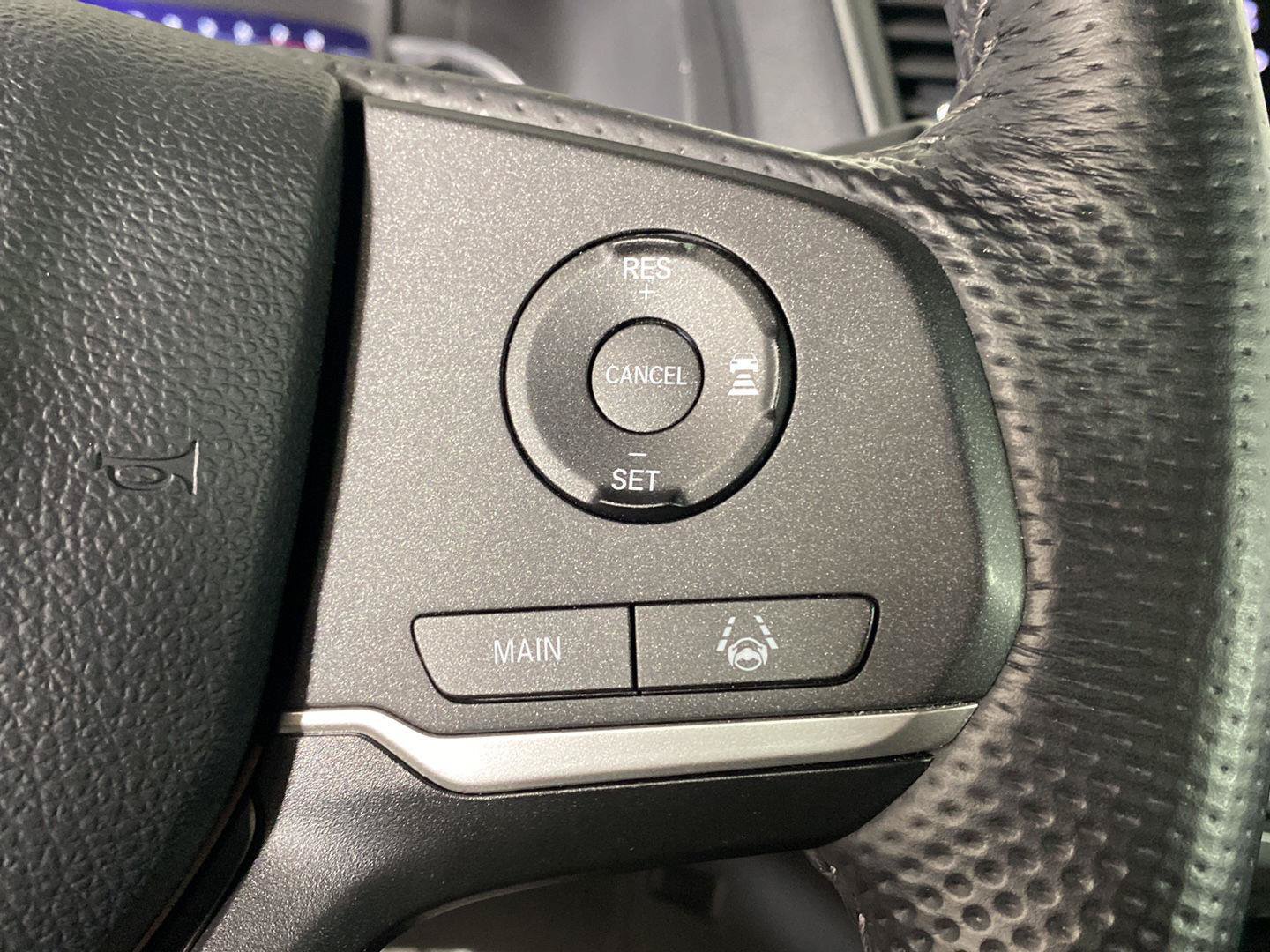 Used 2024 Honda Passport EX-L image 21