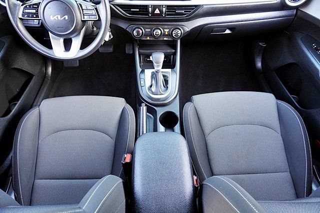 Used 2023 Kia Forte LXS FWD image 27