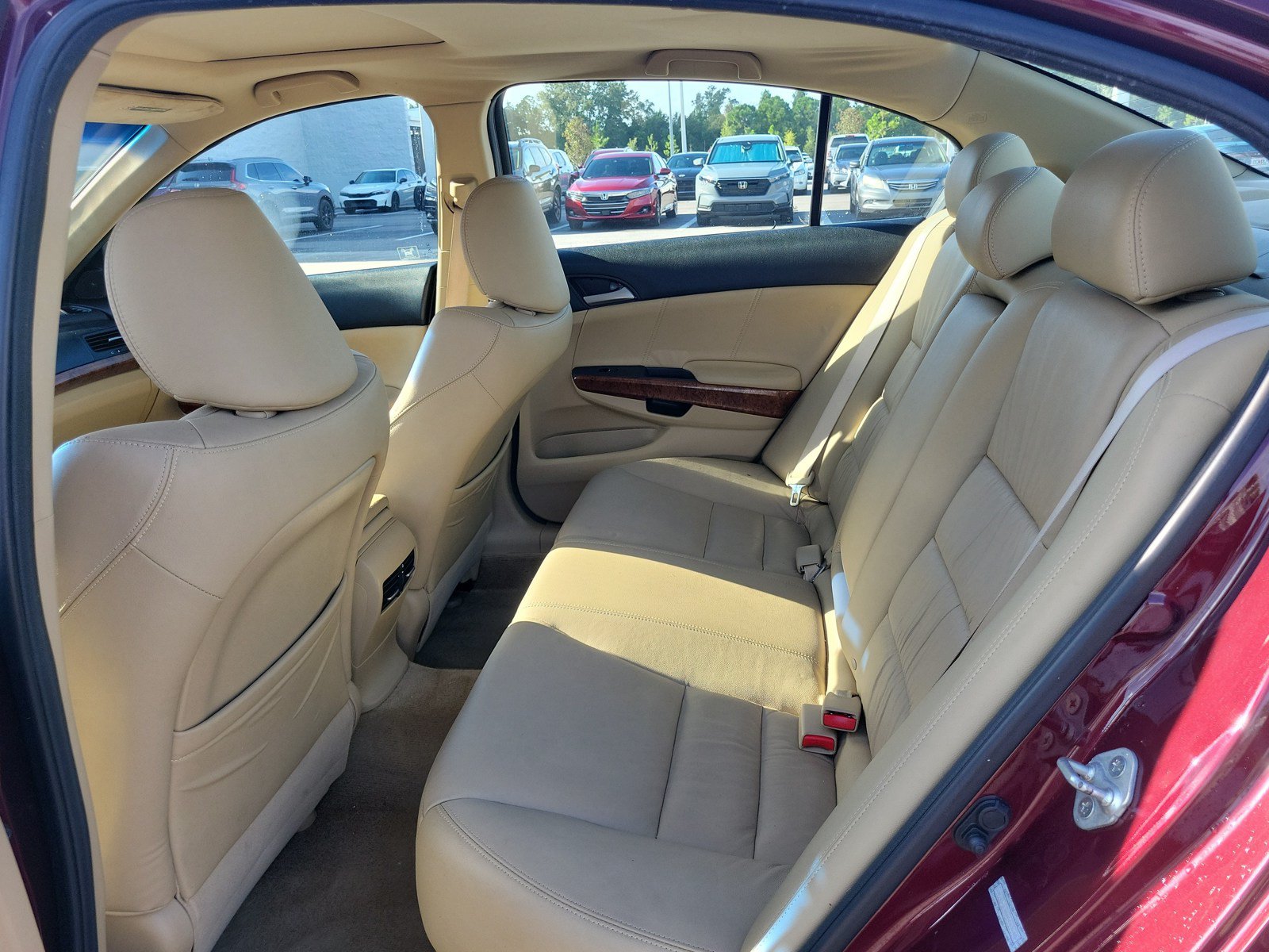 Used 2011 Honda Accord EX-L image 27