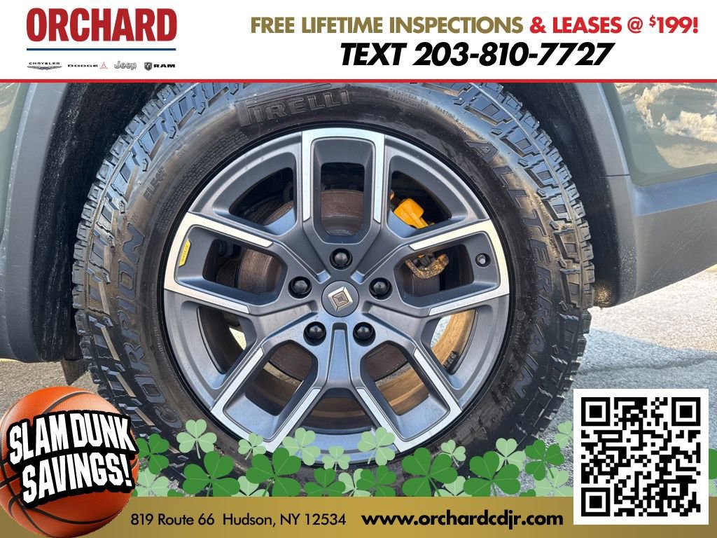 Used 2023 Rivian R1S Launch Edition image 12