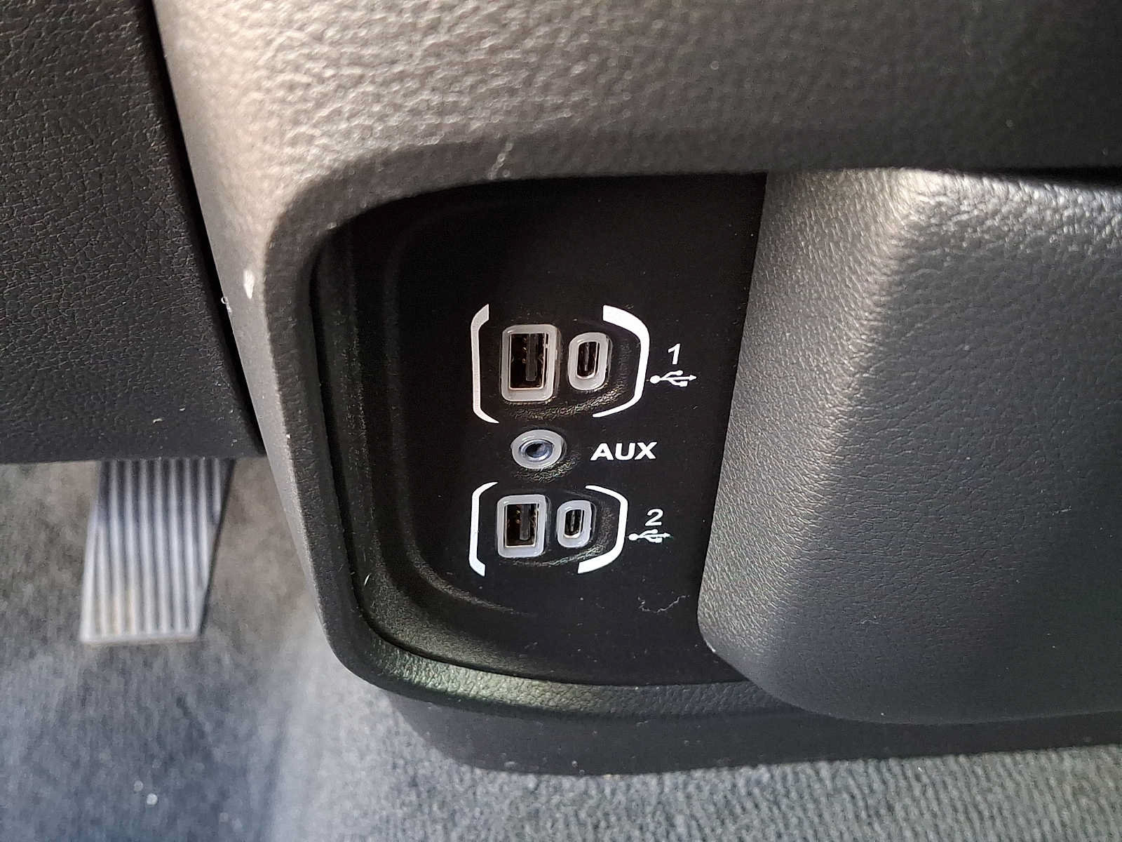 Used 2022 RAM 1500 Big Horn AWD/4WD image 24
