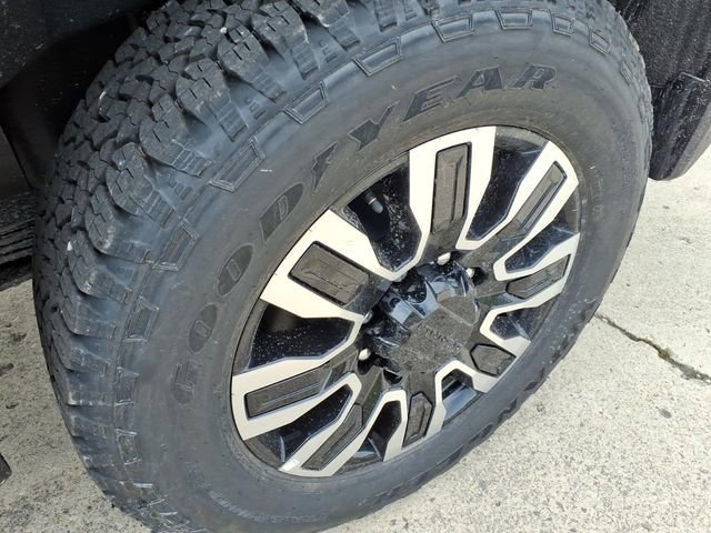 New 2026 GMC Sierra 2500 Denali Ultimate AWD/4WD image 15