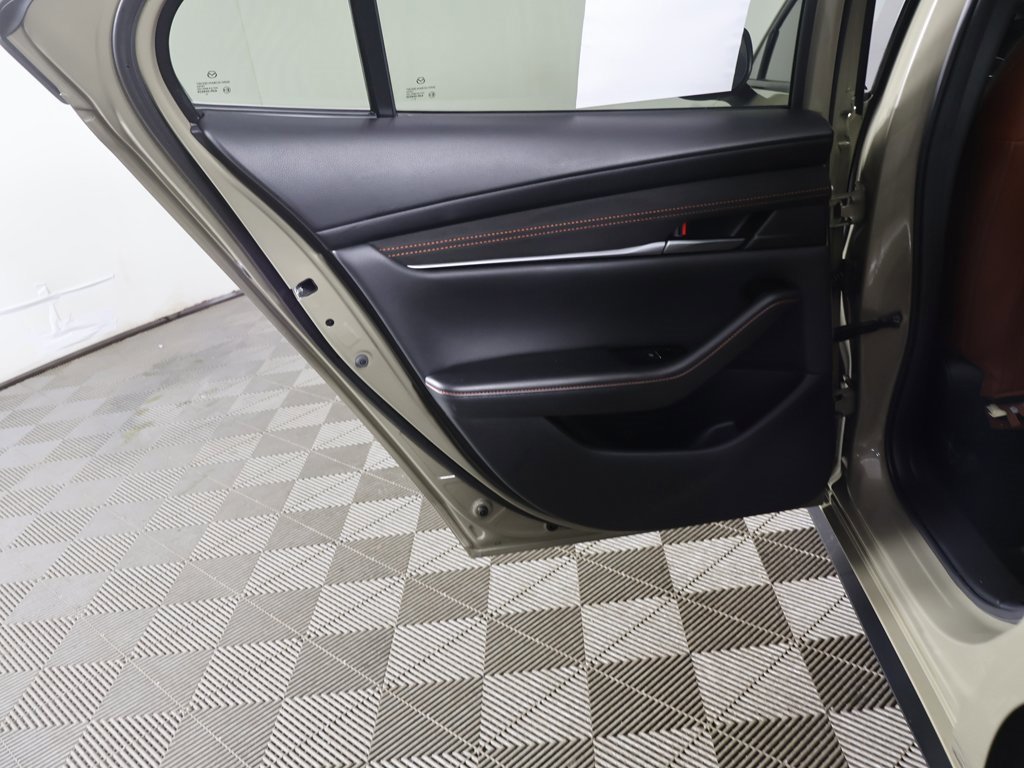 Used 2024 MAZDA MAZDA3 s image 25