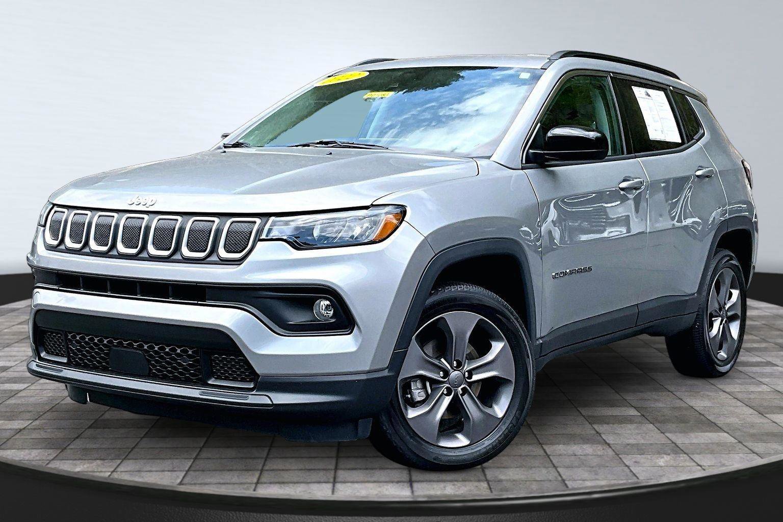 Certified 2022 Jeep Compass Latitude AWD/4WD image 13