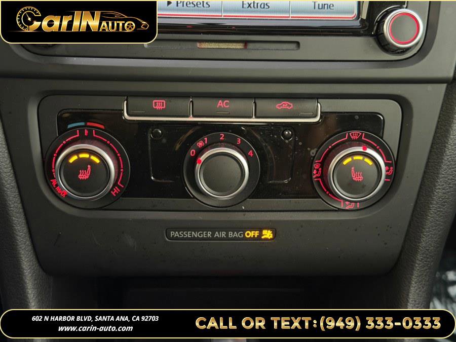 Used 2012 Volkswagen Golf 4-Door image 20