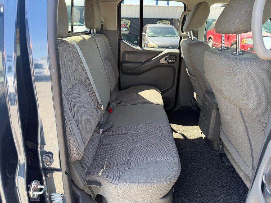 Used 2019 Nissan Frontier SV RWD image 29