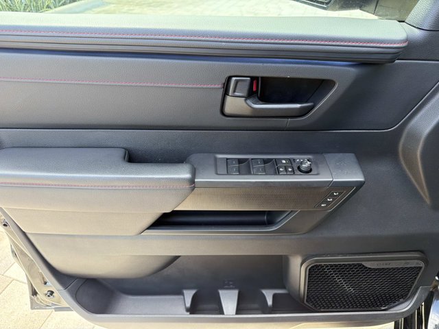 Used 2023 Toyota Sequoia TRD Pro AWD/4WD image 9