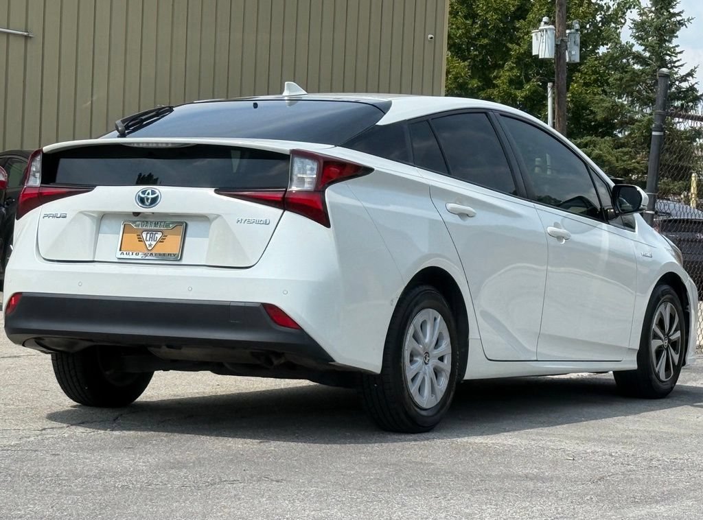 Used 2019 Toyota Prius LE FWD image 5