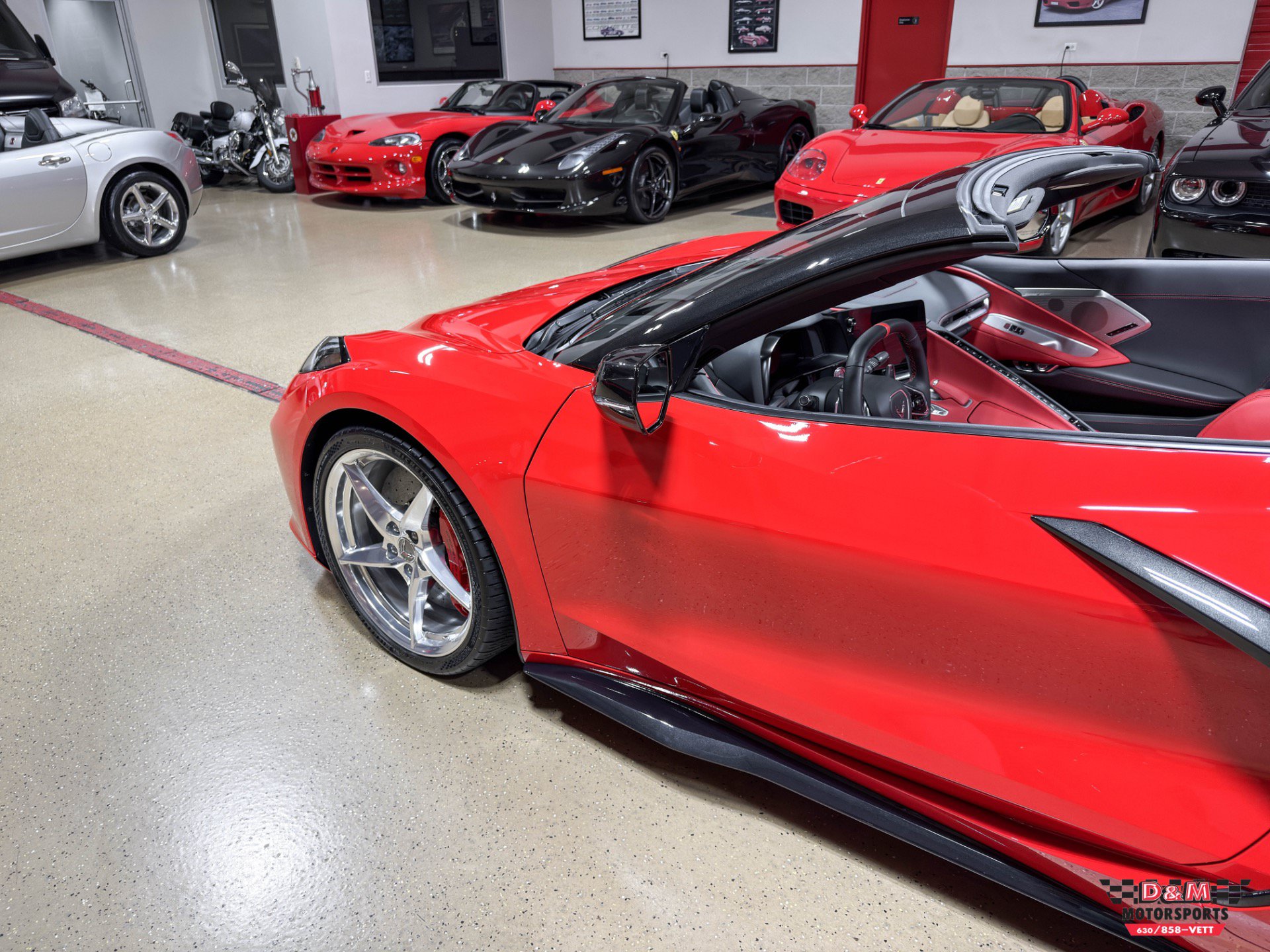 Used 2024 Chevrolet Corvette E-Ray AWD/4WD image 39