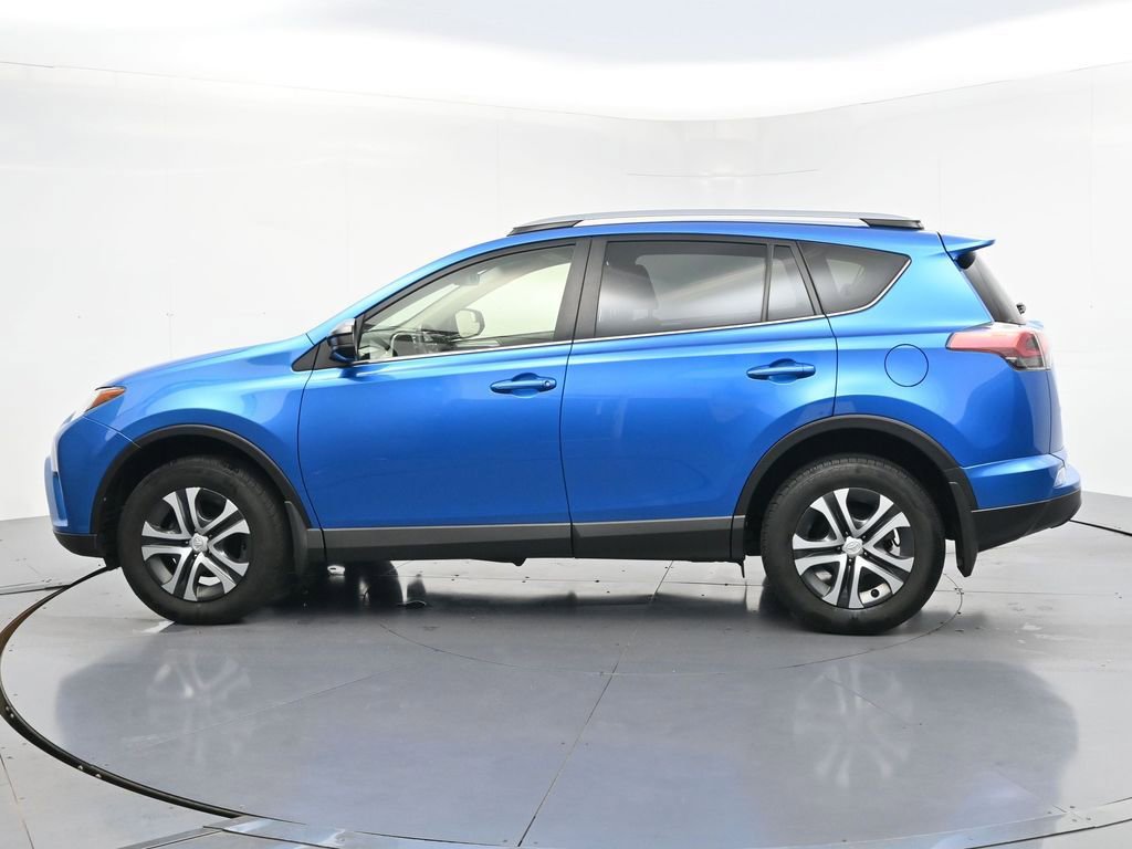 Used 2018 Toyota RAV4 LE w/ All Weather Liner Package AWD/4WD image 3