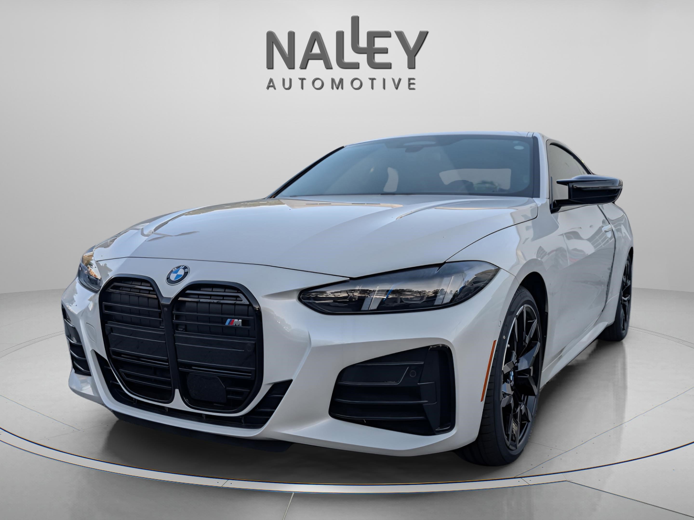 Used 2026 BMW M440i Coupe video 1