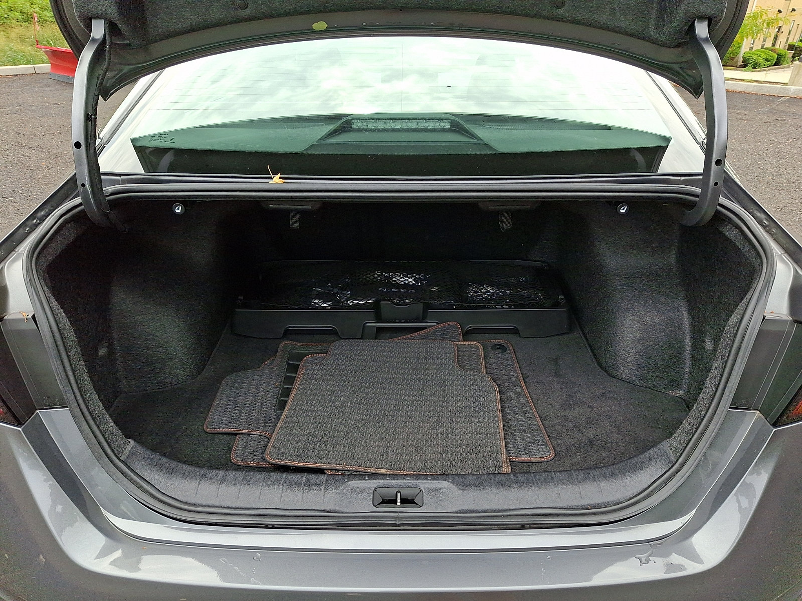 Certified 2024 Nissan Altima 2.5 SR w/ SR Premium Package FWD image 30