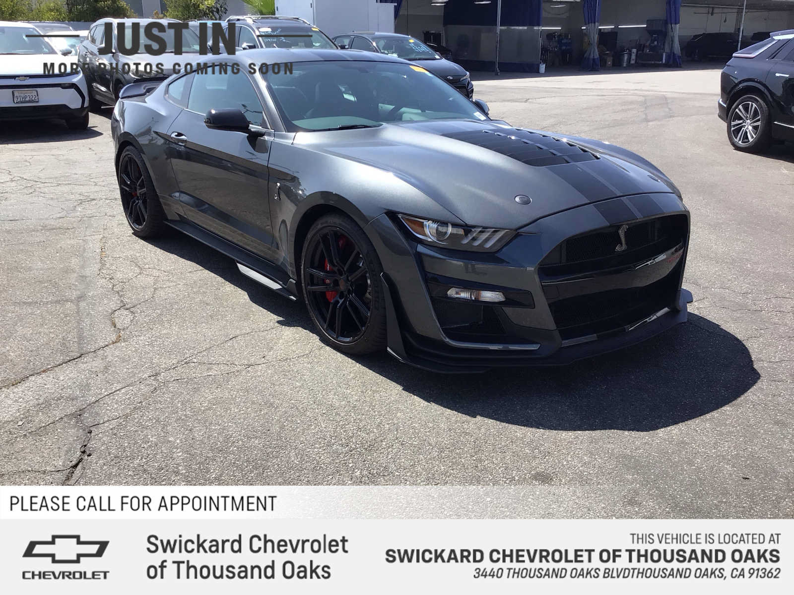 Used 2020 Ford Mustang Shelby GT500 w/ Technology Package RWD image 1