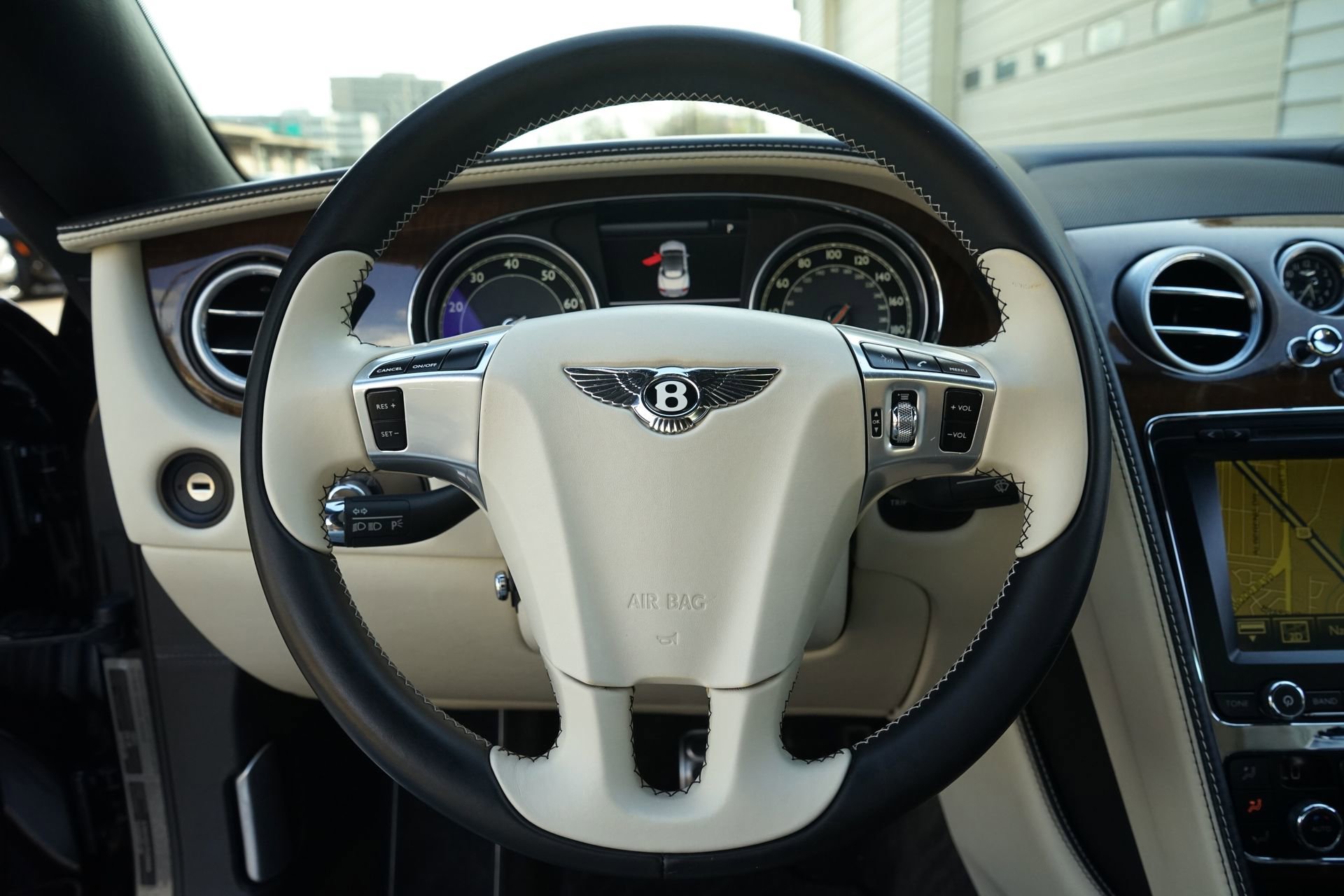 Used 2015 Bentley Continental GT V8 S image 6