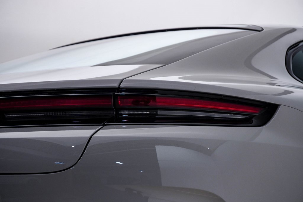 New 2026 Porsche Panamera 4 image 12