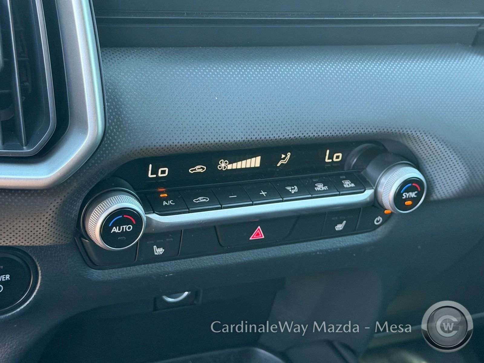 Used 2025 MAZDA CX-50 2.5 Hybrid w/ Preferred Pkg image 28