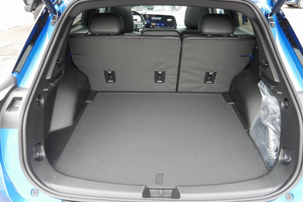 New 2026 Chevrolet Equinox EV LT image 29