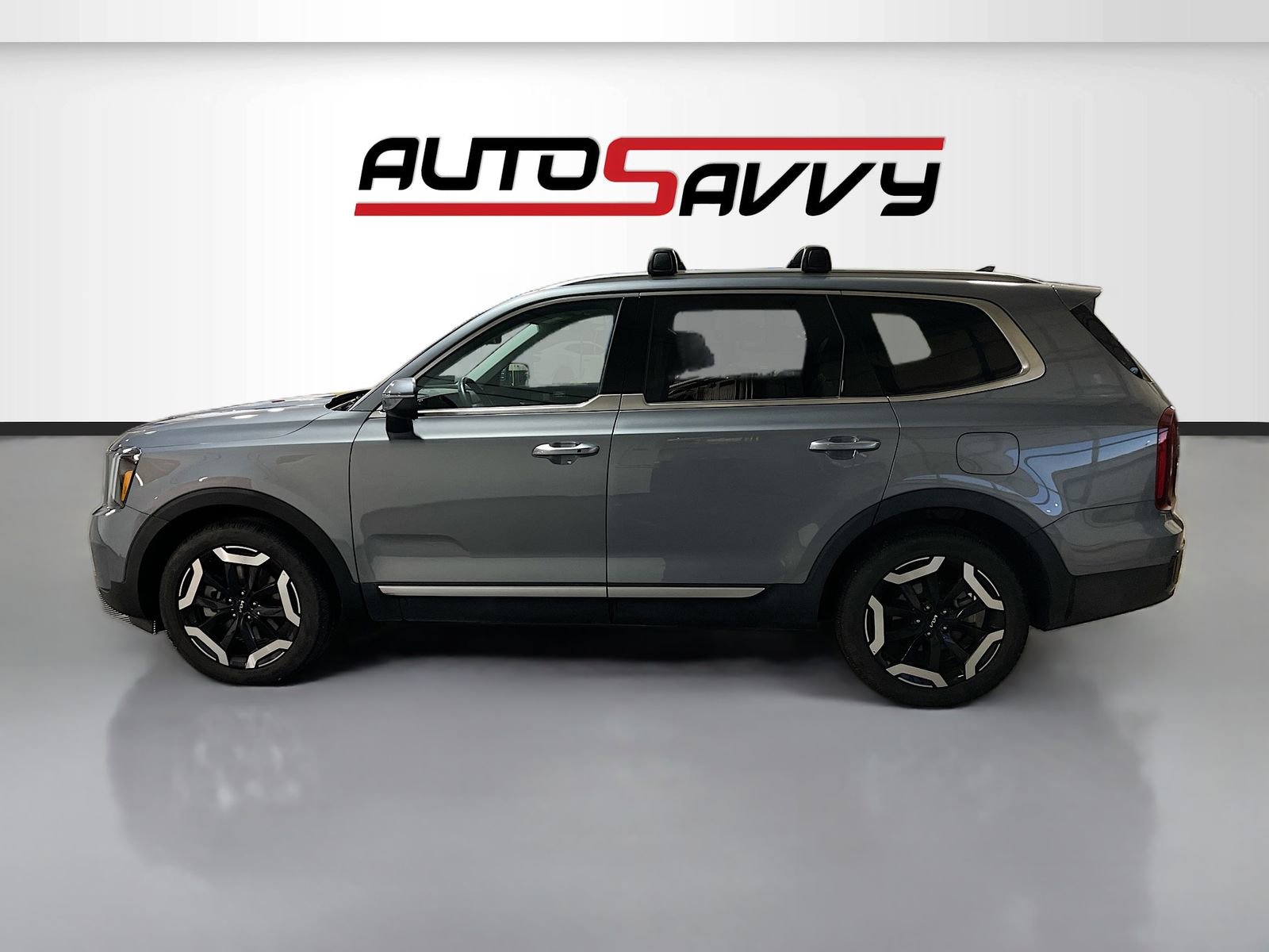 Used 2025 Kia Telluride S AWD/4WD image 4