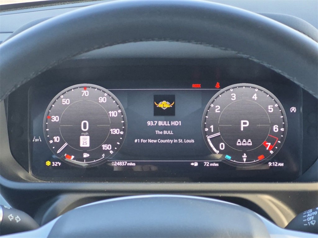 Used 2025 Land Rover Defender 110 S image 16