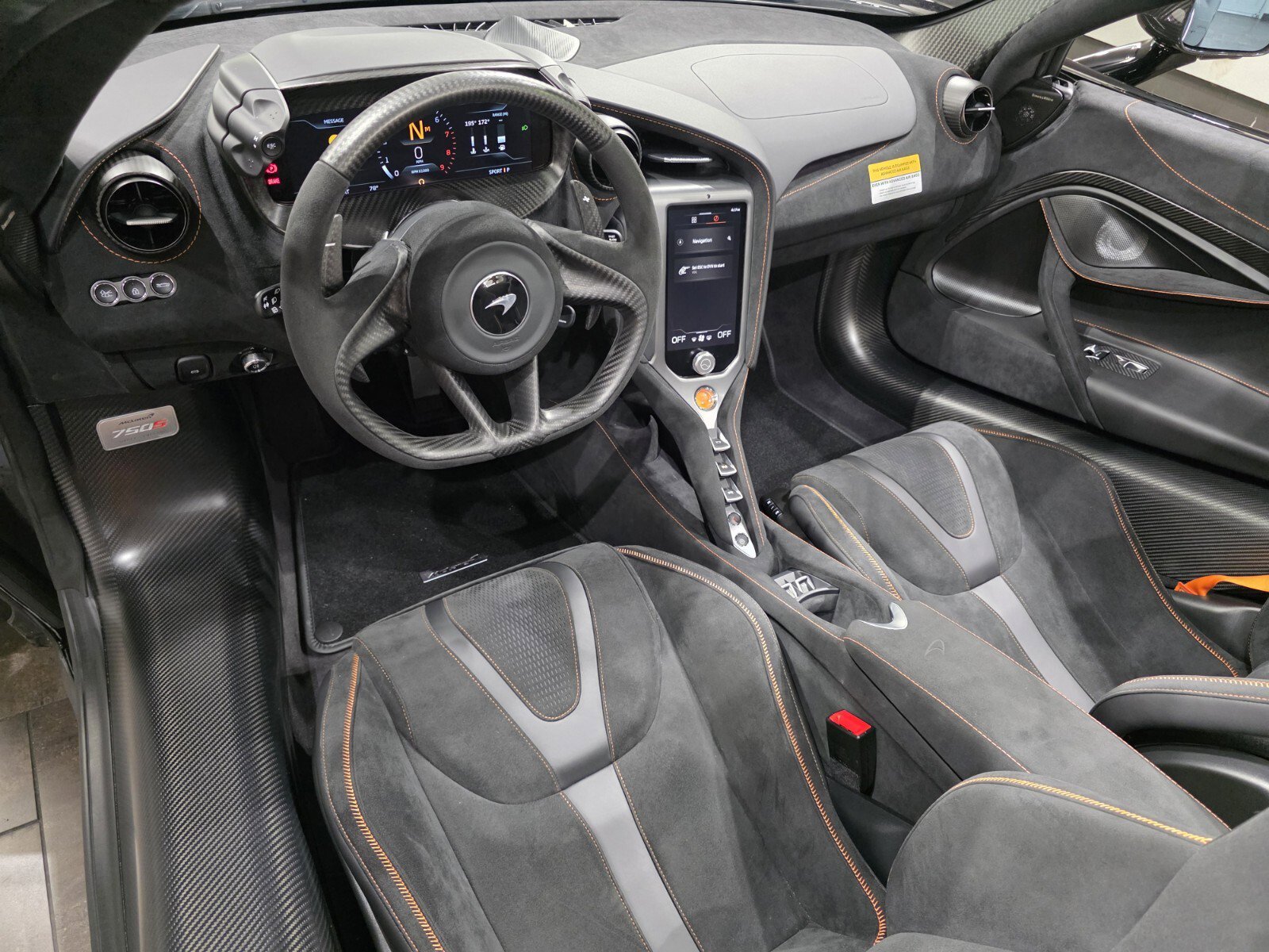 New 2025 McLaren 750S Spider RWD image 7