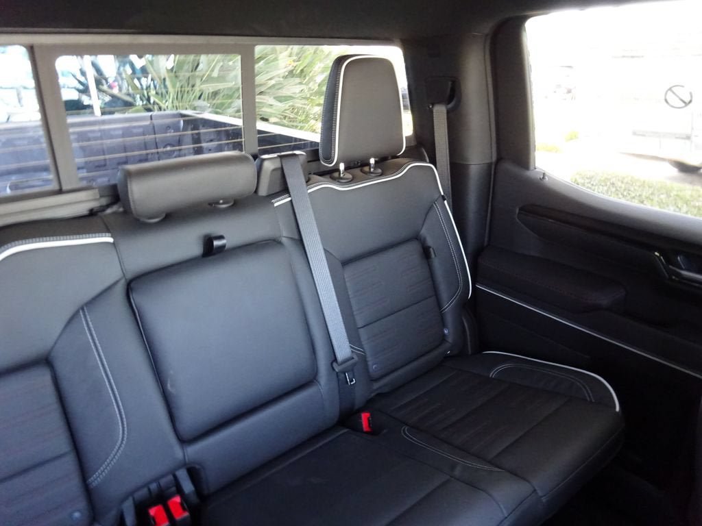 New 2026 GMC Sierra 1500 AT4X w/ LPO, Black Badging Package AWD/4WD image 19