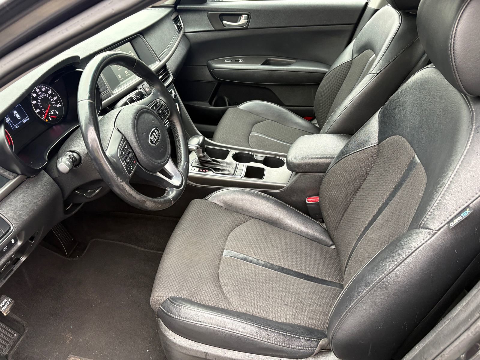 Used 2018 Kia Optima S w/ Panoramic Sunroof Package image 13