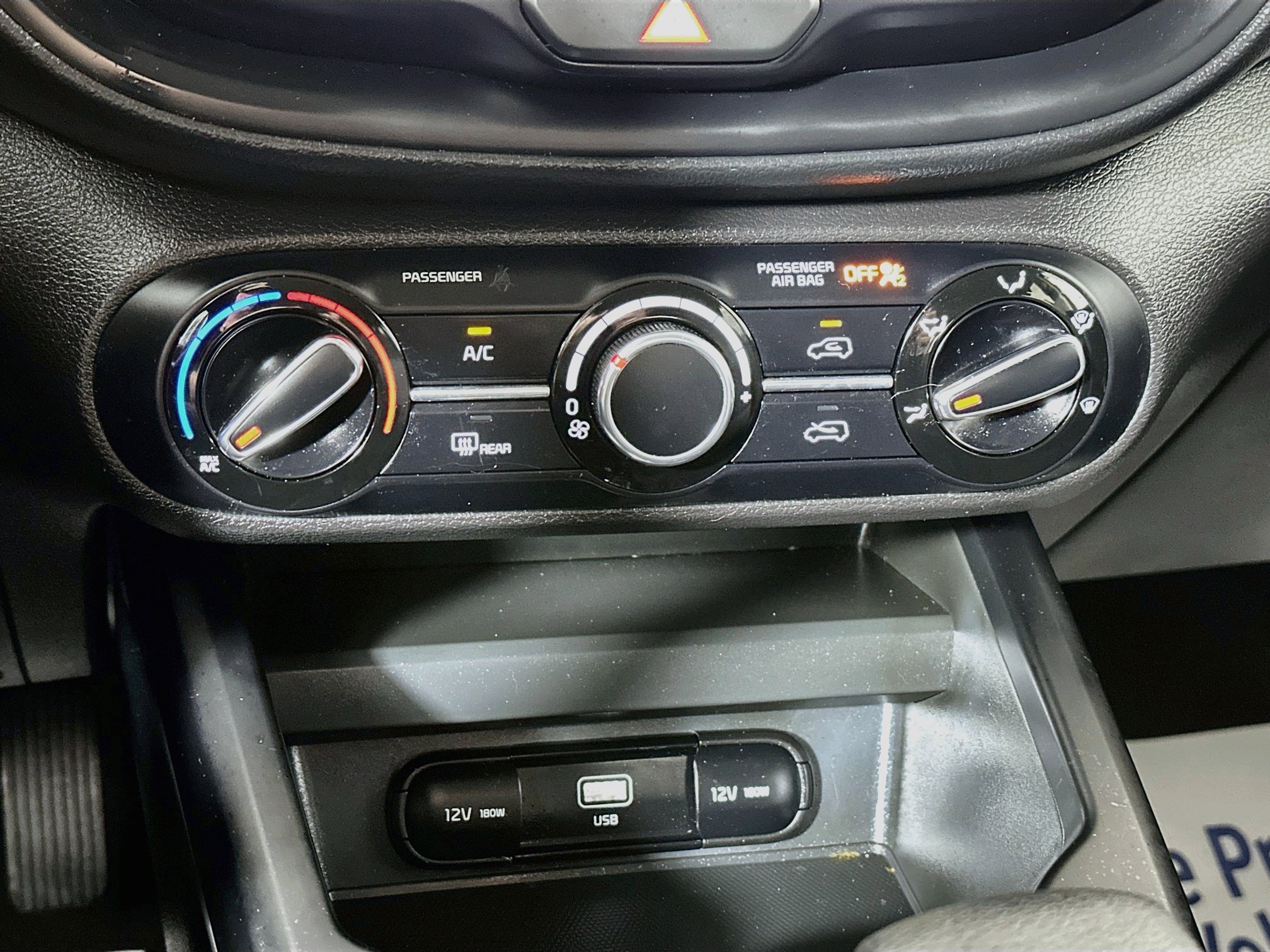 Used 2023 Kia Soul LX FWD image 15