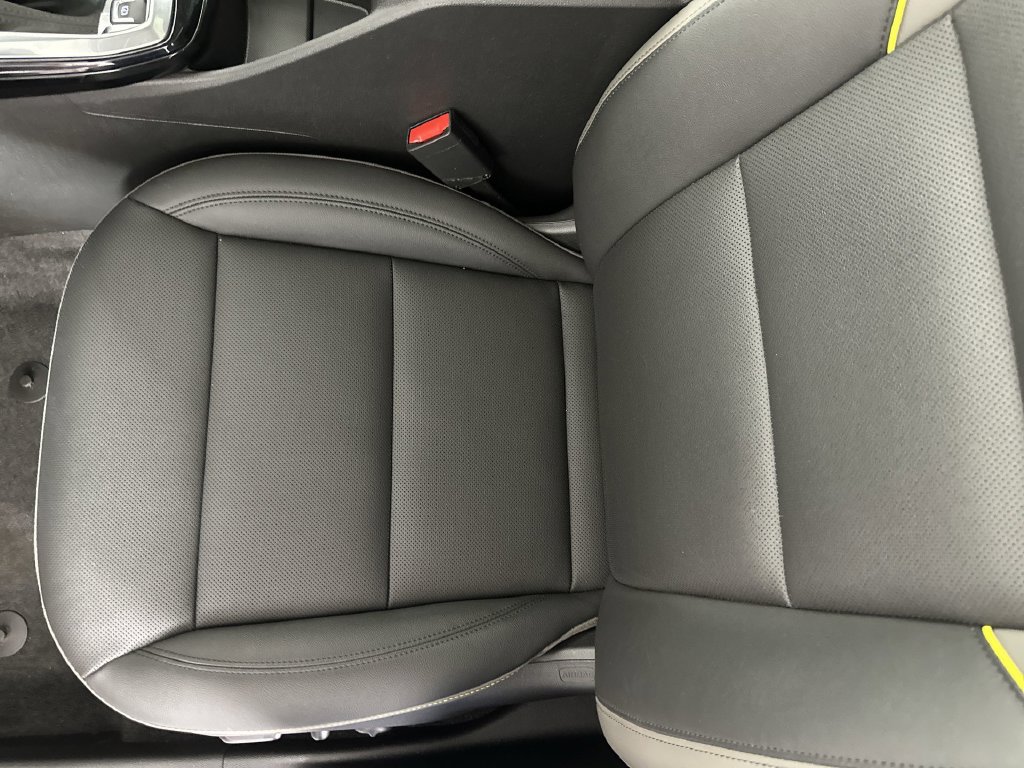 Certified 2024 Chevrolet Trax ACTIV w/ Sunroof Package FWD image 24