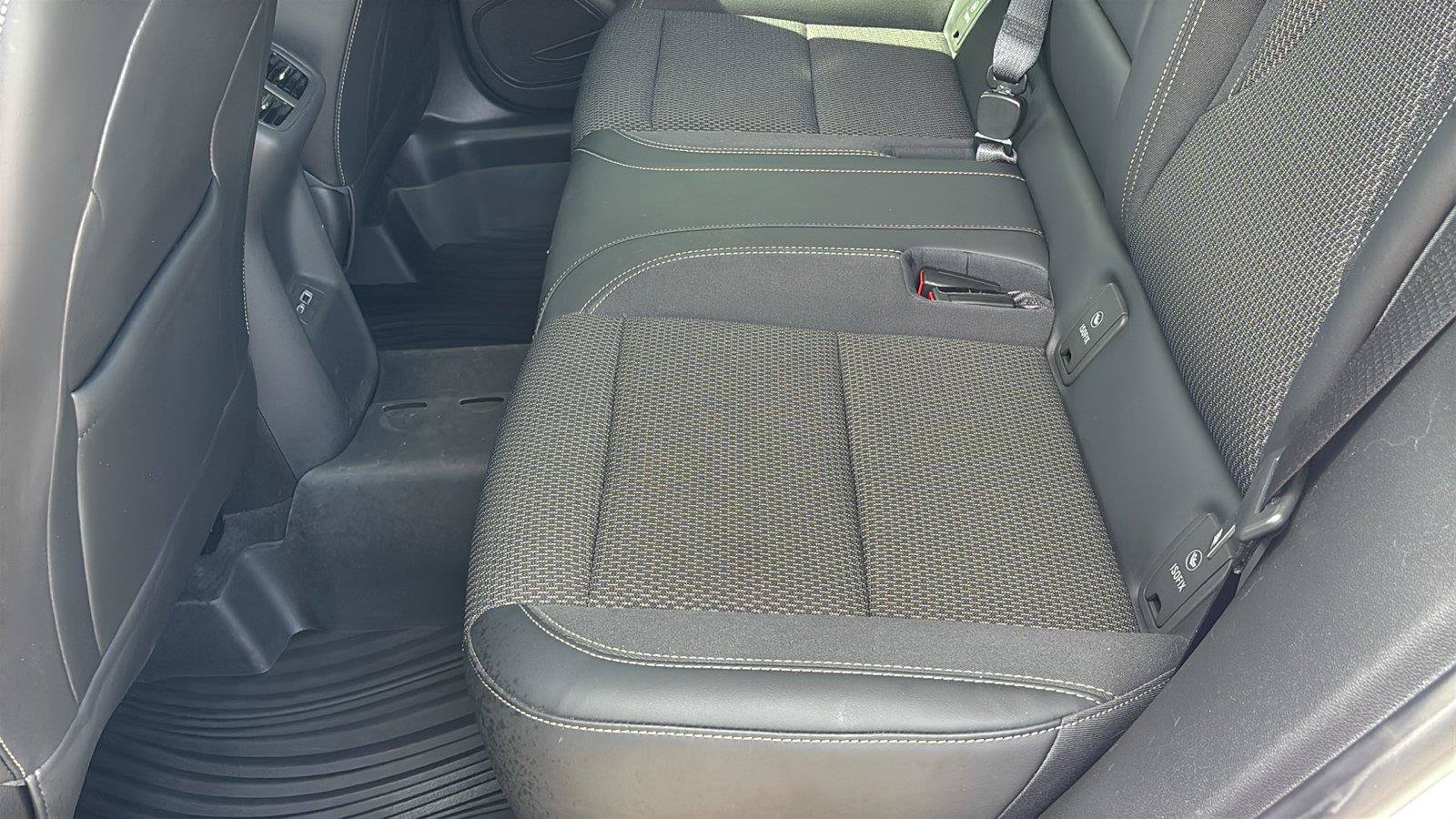 Certified 2023 Buick Envision Preferred AWD/4WD image 17
