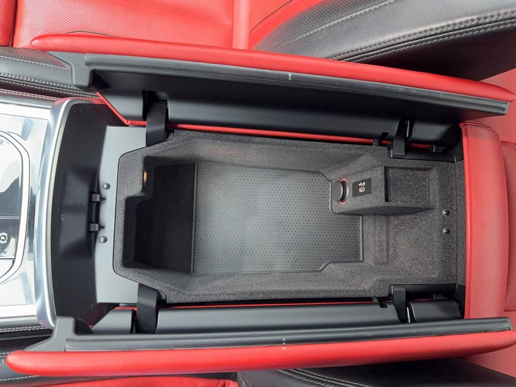 Used 2022 BMW 840i Coupe w/ Driving Assistance Package image 30