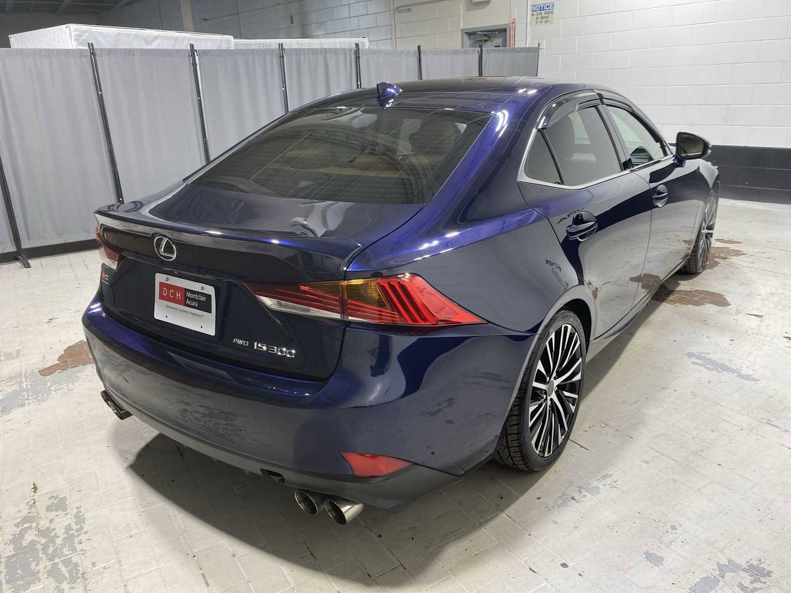 Used 2017 Lexus IS 300 AWD w/ Premium Package image 26