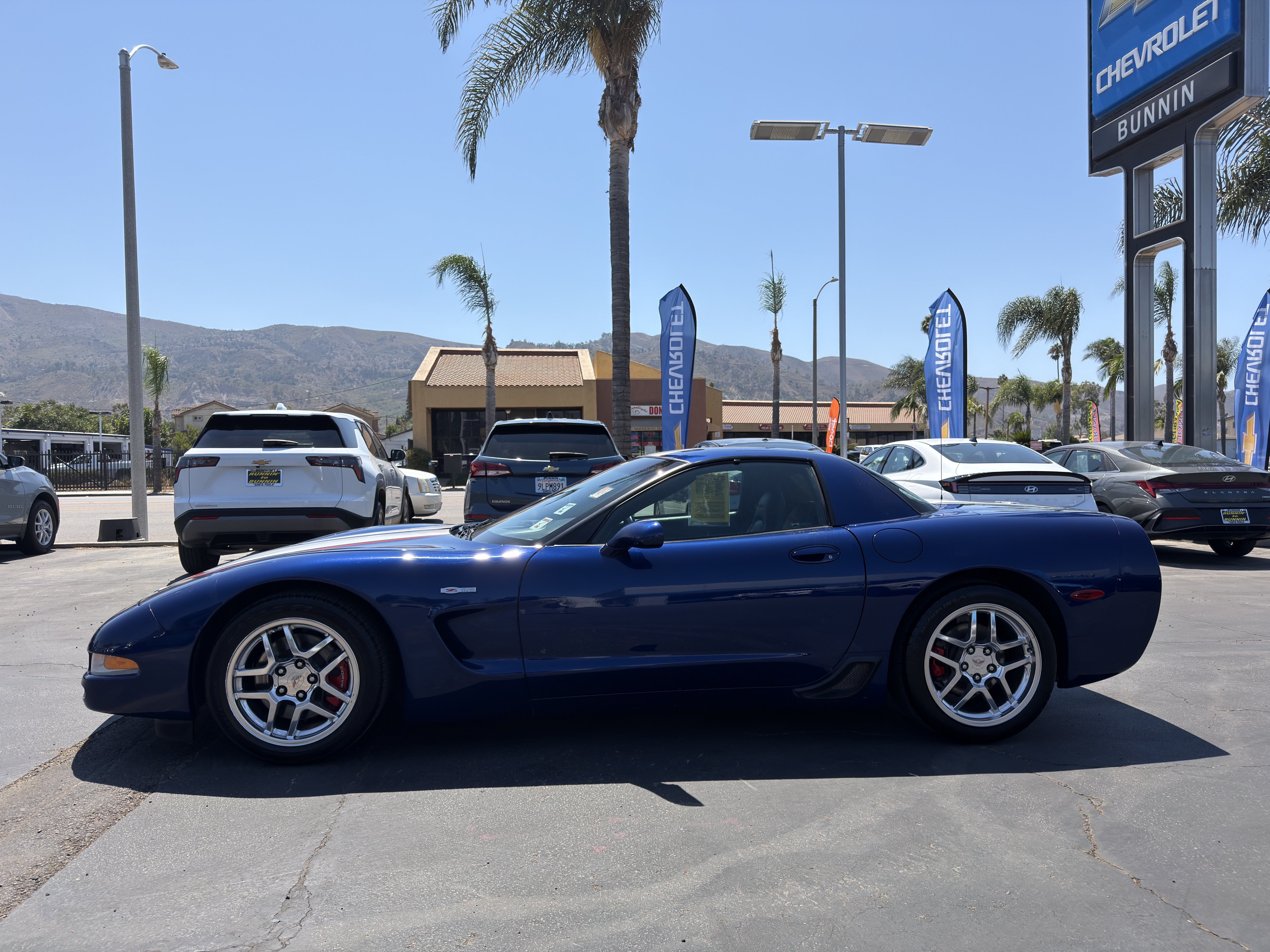 Used 2004 Chevrolet Corvette Z06 w/ Z06 Preferred Equipment Group RWD image 5