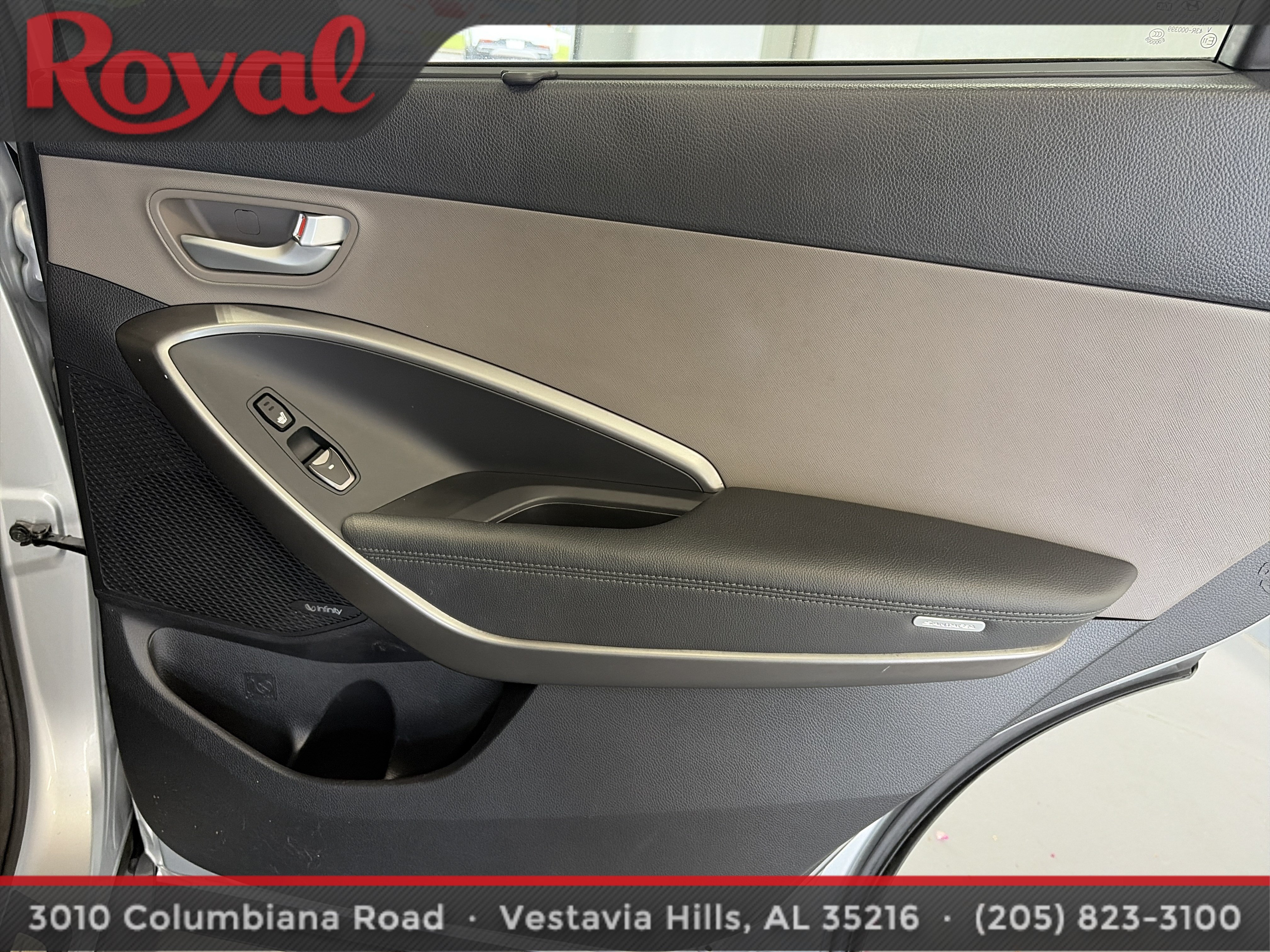 Used 2017 Hyundai Santa Fe Limited FWD image 15